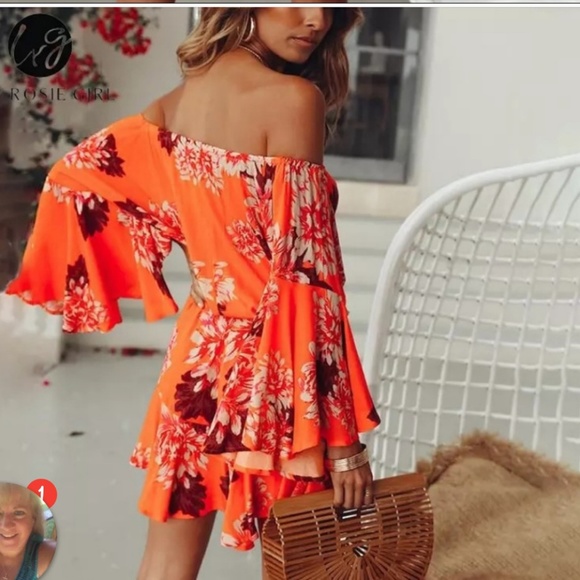 Flirty ruffled bell sleeve  boho romper - Picture 5 of 5